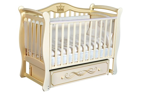 Кроватка "Grace 1" с декоративной резьбой